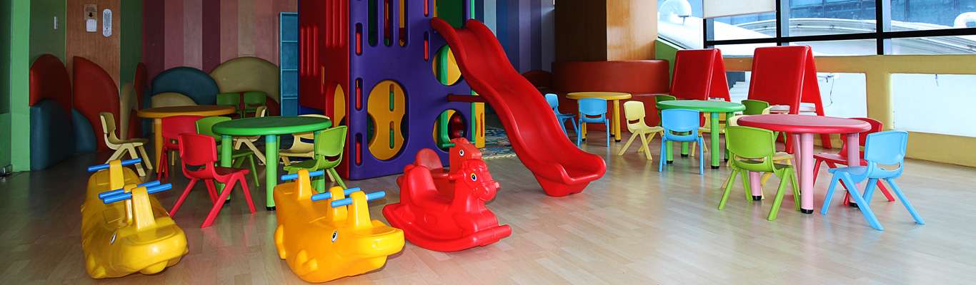 kids-play-zone-paragon-hotel-resort